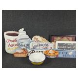 Assorted Metal Kitchen Signs and Decor (11)