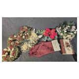 Table Runner, Beads, Floral