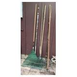 Yard Rakes(5) Dethatching Rake