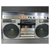 AIWA Stereo System No Power Cord Runs On Batteries
