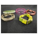 Bracelets, Golden Bangle is broken