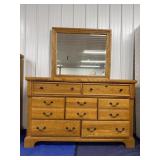 Dresser With Mirror