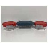 Pyrex Bowls w/ Locking Lids (2) Pyrex Casserole