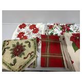 Poinsettia Tablecloths, Cloth placemats (8)