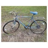 Free Spirit 10 Speed Bike Blue Rack On Back