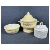 Pfaltzgraff Pedestal soup tureen, Hull floral bowl