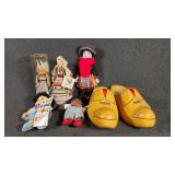 Cultural  Dolls Dressed In Traditional Attire