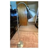 Floor/Reading Lamp Metallic Finish Flexible Upper