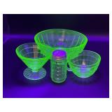 Hazel Atlas Uranium bowl, Sherbet bowl, cup