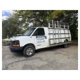 2006 GMC 2500 Savana w/ Rack