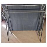 Single Rail Display Stands (2)