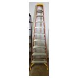 Werner 10Ft Fiberglass Ladder 300Lb Limit