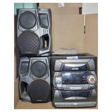Audiovox Stereo with Speakers
