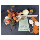 Fall Signs and Decorations