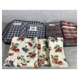 Longaberger table coverings, napkins,
