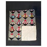 Black Sea Shell Pattern Quilt