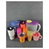 Plastic Pitchers, Cups & TravelTumblers