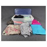 Tote w/ Ladies Scarves
