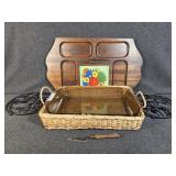 Glass Baking Dish W/ Wicker Basket Carrier,