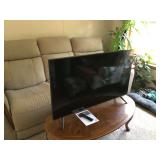 SAMSUNG 43” SMART TV W REMOTE(WORKS)