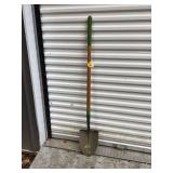 AMES SHOVEL - LAWN & GARDEN