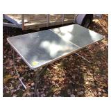 FOLD-UP TABLE - HOUSEHOLD MISC