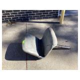 BOAT SEAT