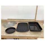 3 oval glass bowls and roasting pan
