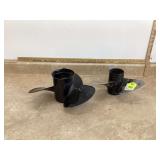 2 BOAT PROPELLERS