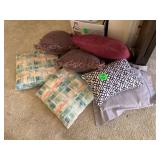 MISC THROW PILLOWS - HOUSEHOLD MISC