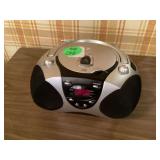 RADIO CD PLAYER(NO CORD)