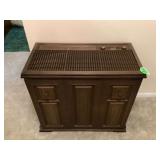 WEST BEND HUMIDIFIER - APPLIANCES