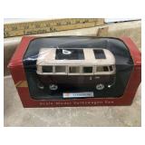 Die cast Volkswagen van with battery-powered fan