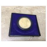 Coin commemorating Lexington and Concord battle