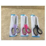 4 packs of latex gloves containing 8 pairs total