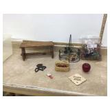 Fruit basket and kitchen accessories