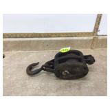 ANTIQUE PULLEY - ANTIQUE TOOLS