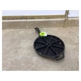 Cast iron pan for cornbread