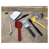 Plastic kitchen tools