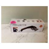 Small powerful steamer for clothes