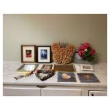 Decorative wall items for displaying pictures