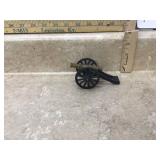 Compact cannon made of cast iron and brass