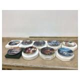 CHRISTMAS DECORATIVE PLATES