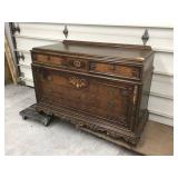 Vintage Berkey & Gay Dresser with 12 Drawers - Antique