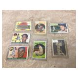 BASEBALL CARDS - SPORTS MEMORABILIA