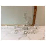 CRYSTAL DECANTER AND 5 GLASSES - GLASS