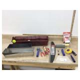 Paint and wallpaper supplies