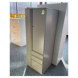 MID CENTURY MODERN FURNITURE - CABINET