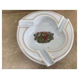 LARGE PORCELAIN CIGAR ASHTRAY LARGE PORCELAIN CIGAR ASHTRAY