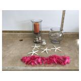 Beach-themed decor Beach-themed decor